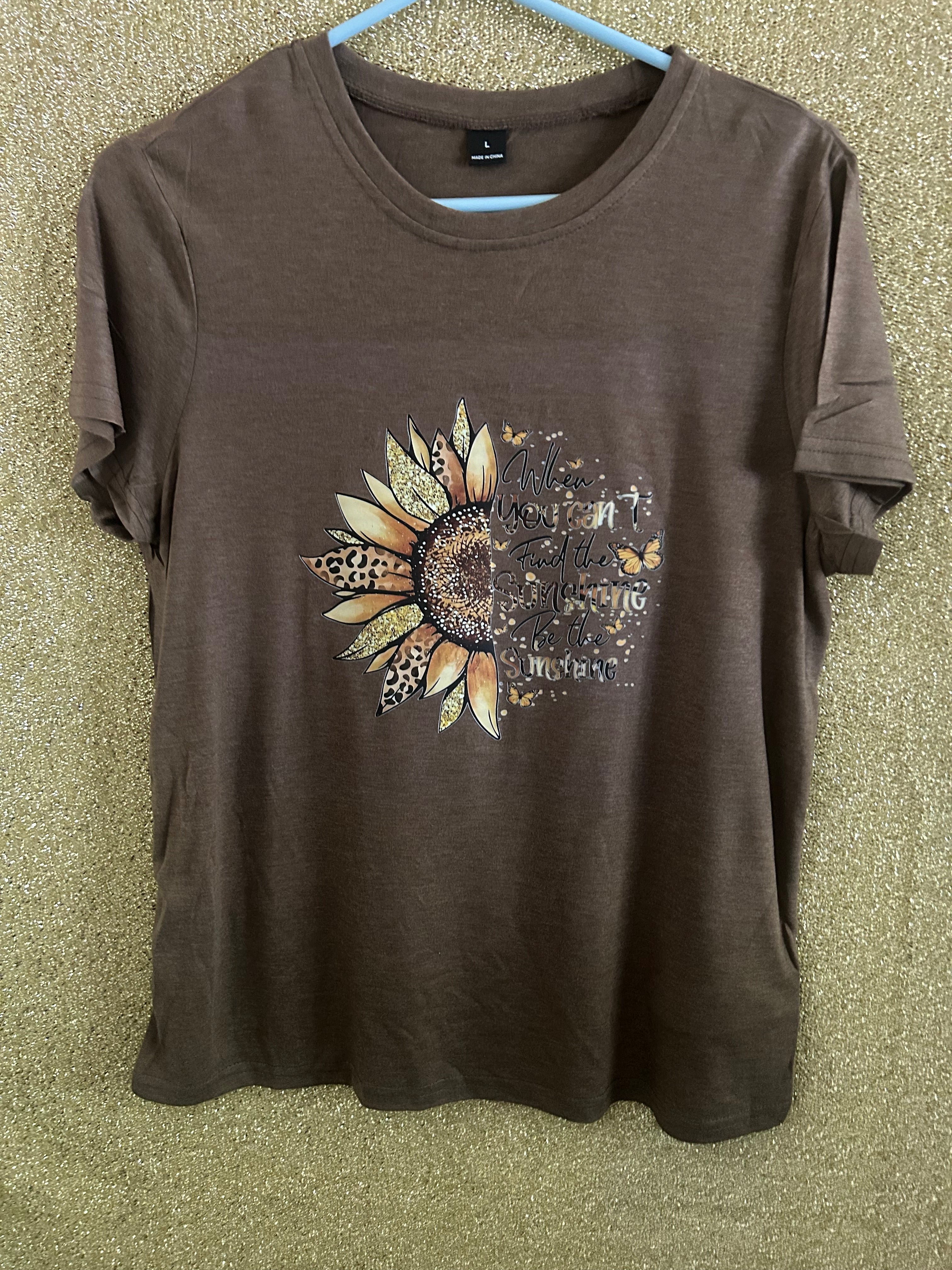 Brown Women's Graphic Sunflower Butterfly Nature Jersey T-Shirt L Short Sleeve