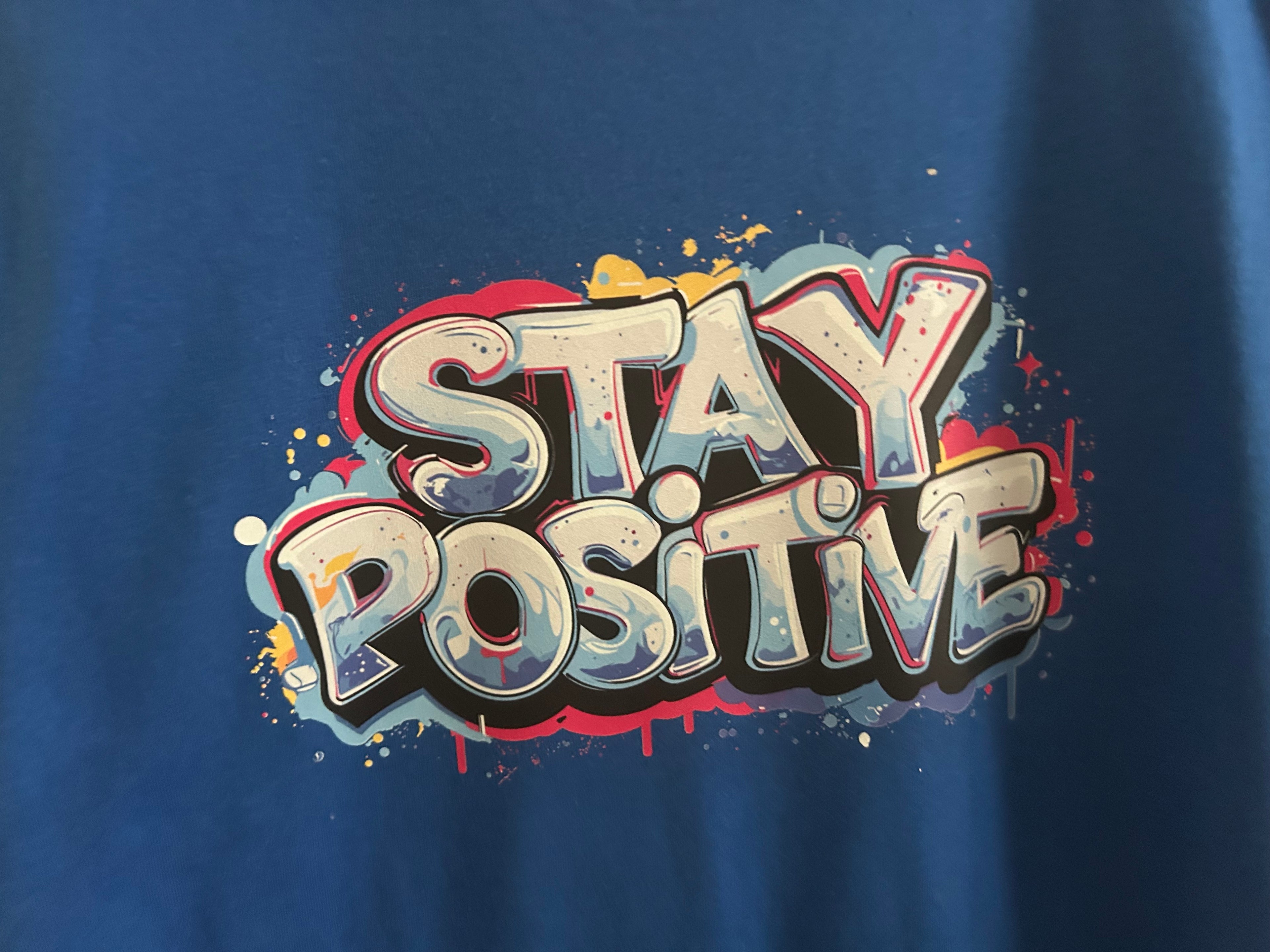 Men's Blue Stay Positive Quote Graphic Crew Neck Short Sleeve T-Shirt Size M