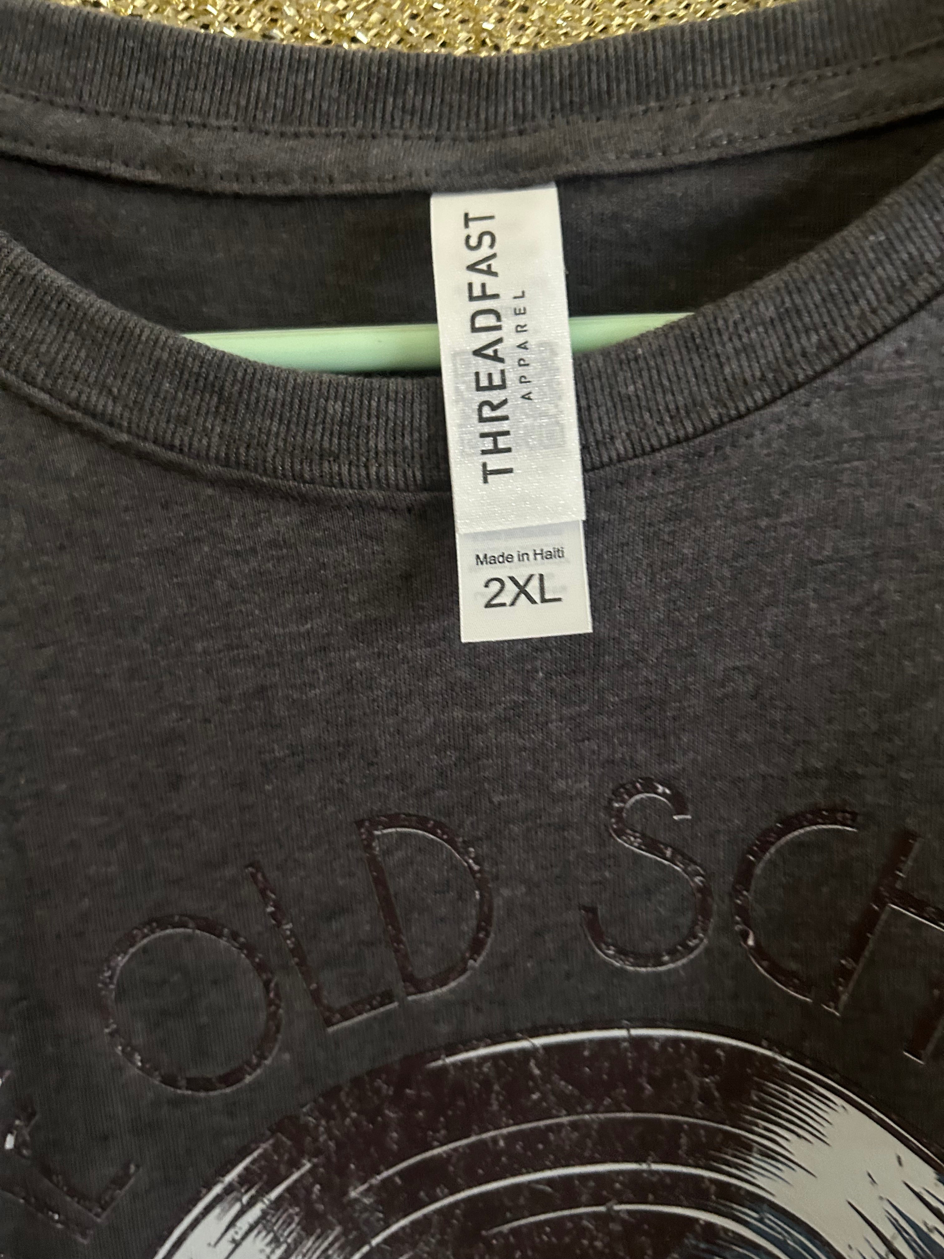 Gildan Men's Black Graphic Print Retro Art Crew Neck Short Sleeve T-Shirt